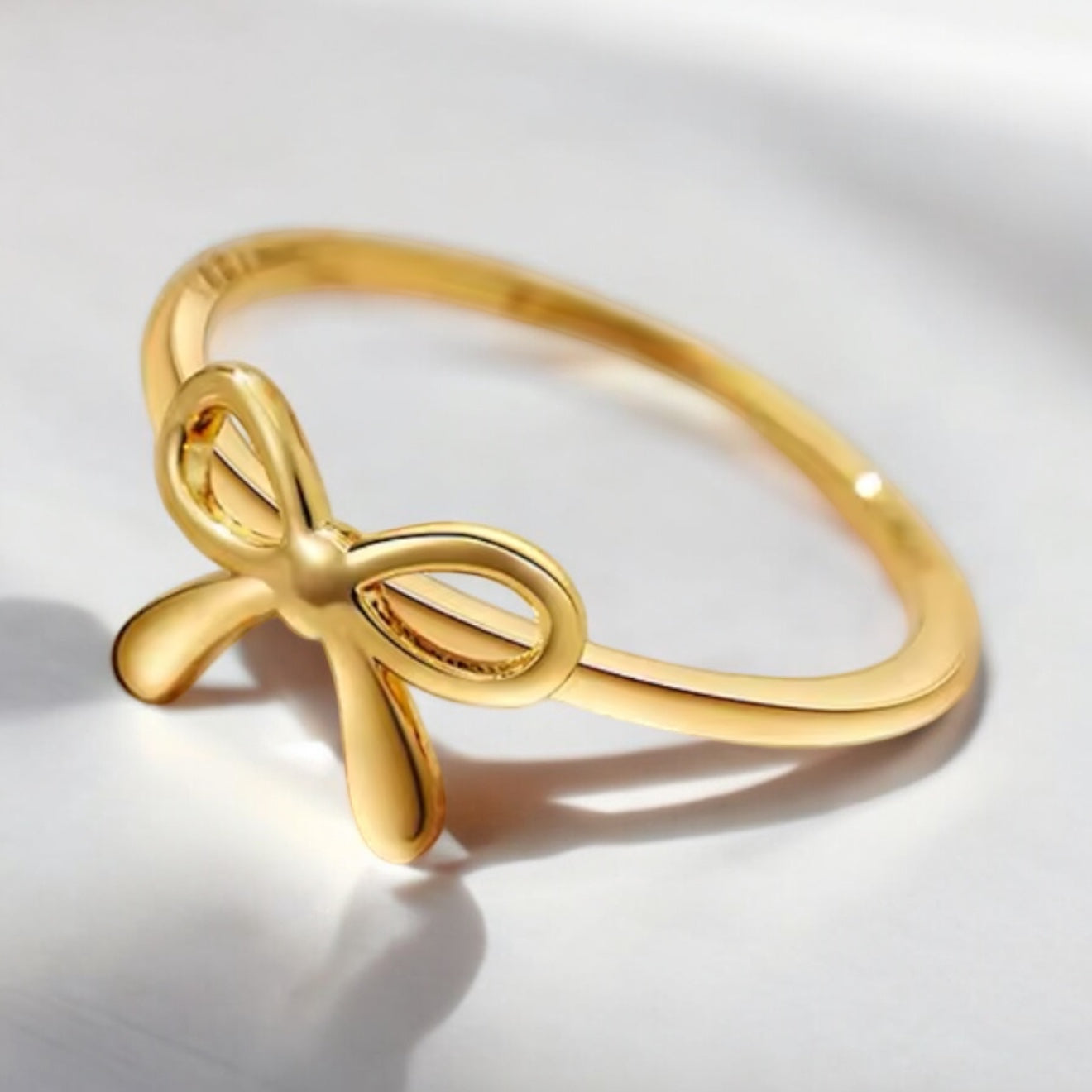 Invisible String Ring