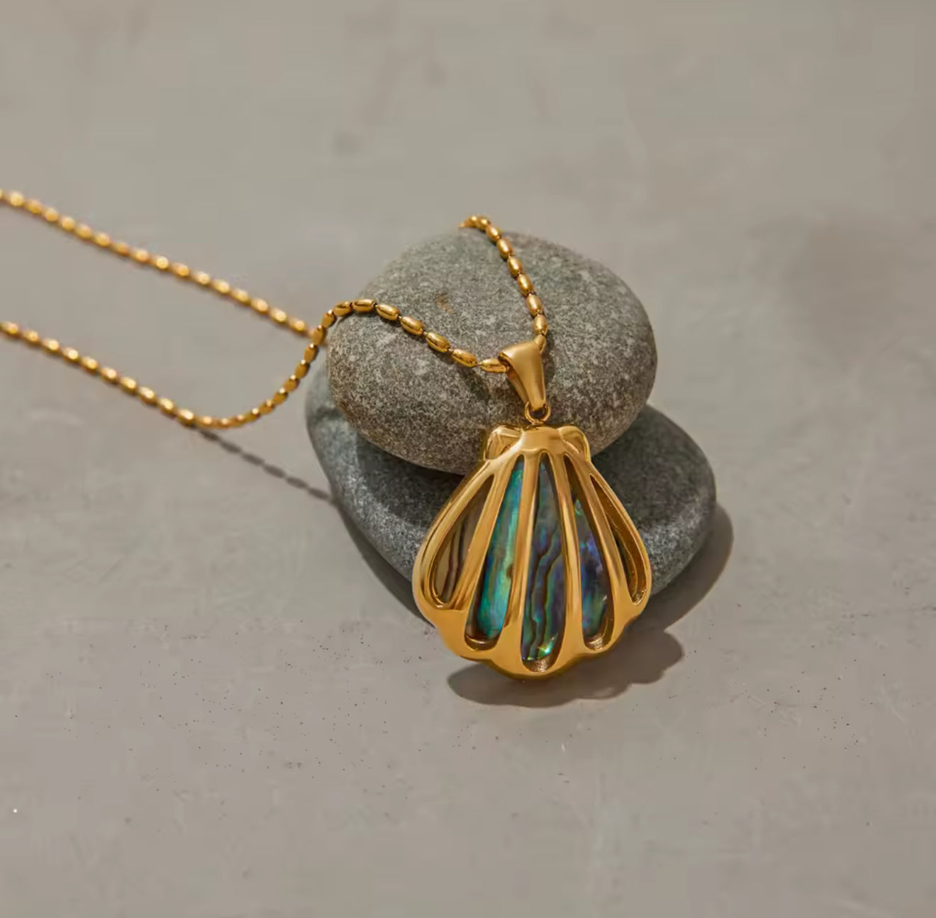 The Seashell Dreams Necklace