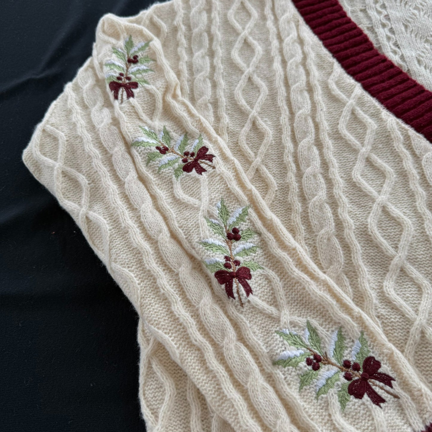 LIMITED EDITON: Sweet Dreams Of Holly & Ribbon Cardigan